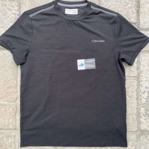 Calvin Klein Tee